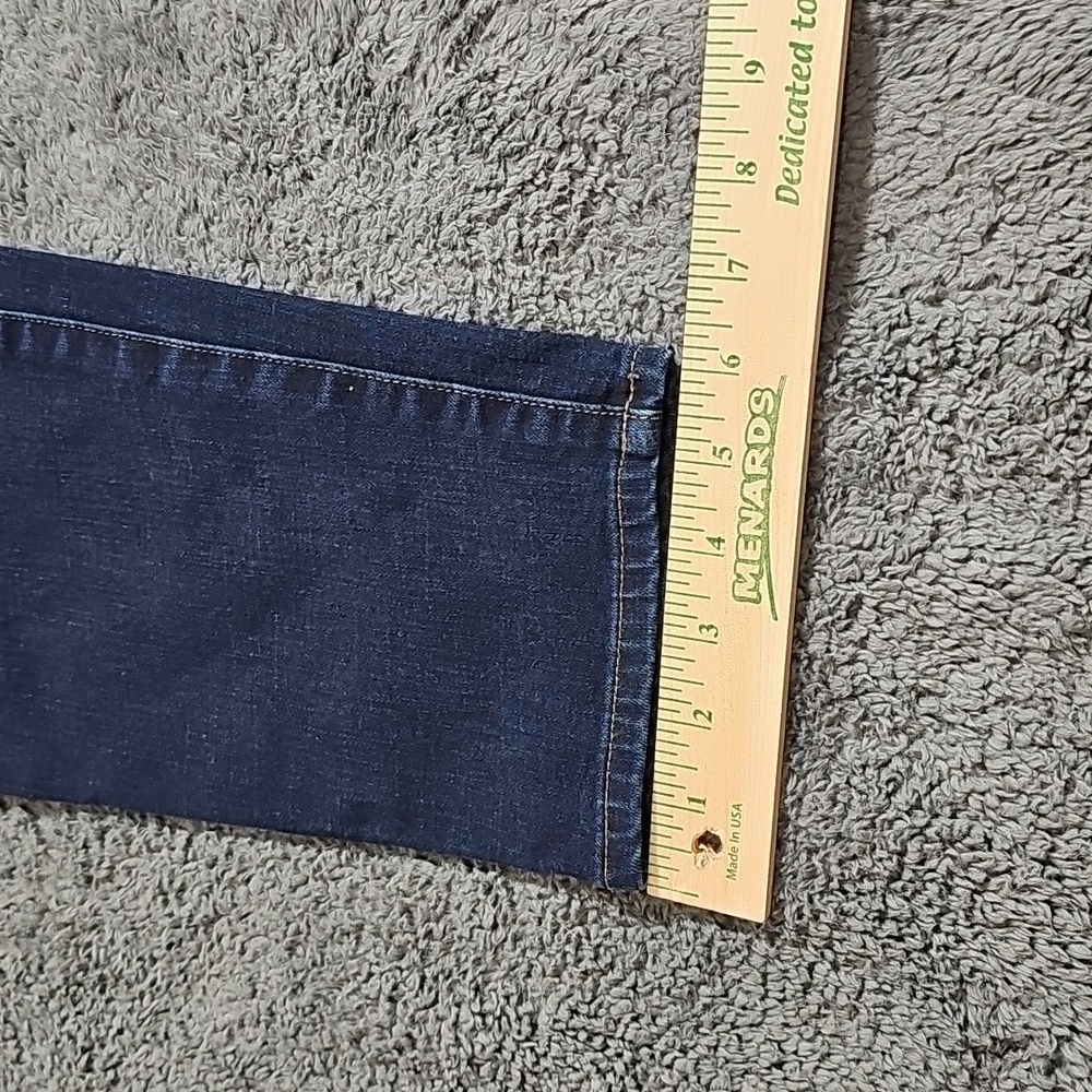 Chico's So Slimming Girlfriend Ankle Dark Wash Jean Size 1.5 Medium US Size 10 - Picture 8 of 9